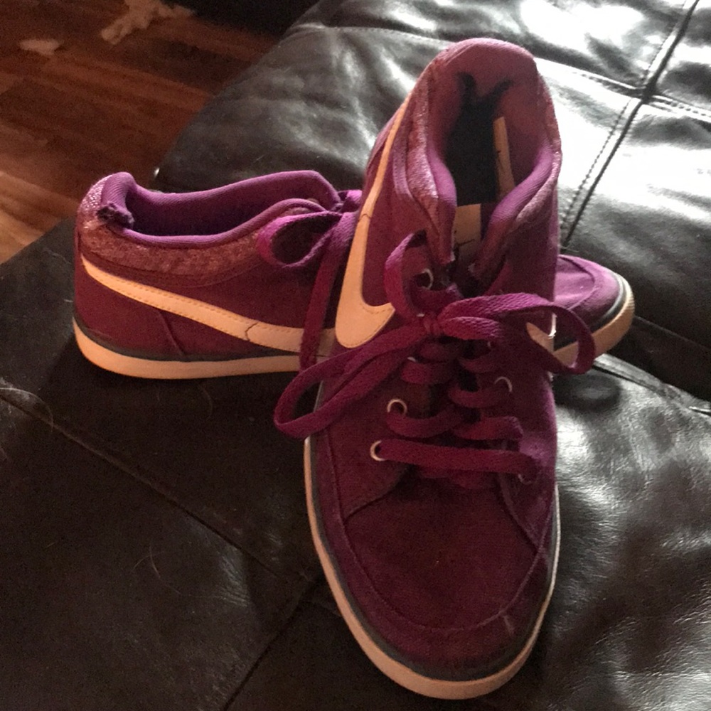 Nike women’s shoe